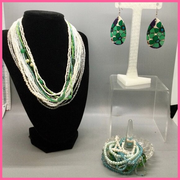 Earrings w/Necklaces/Bracelets, 15pc - Picture 1 of 12